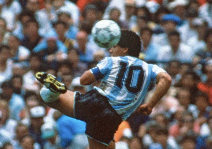 MARADONAAA