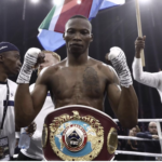 Il campione mondiale di boxe ucciso a colpi d’arma da fuoco davanti casa